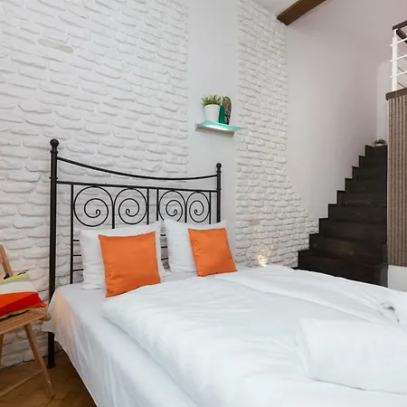 Bright And Charming- Golden Apartments&D8B * Krakau
